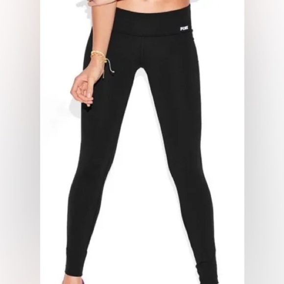 Victoria’s Secret Pink Ultimate Yoga Leggings Black Active Gray Logo Large FLAWS - Picture 1 of 13